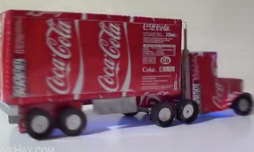 Độc đáo chế tạo xe tải bằng vỏ lon Coca-Cola