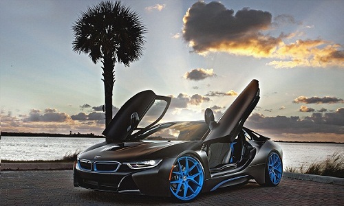 BMW i8 “hóa” siêu xe