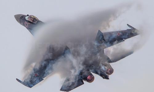 Chuyên gia Nga: J-11D Trung Quốc còn lâu mới so được Su-35