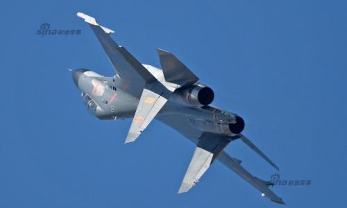 Chiến đấu cơ J-11BS Trung Quốc đã vượt xa Su-27 Nga?