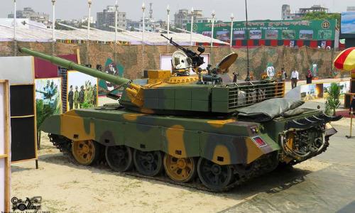 Xe tăng T-54/55 phiên bản mạnh nhất thế giới có gì đặc biệt