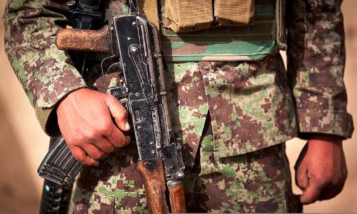 Chán súng Mỹ, Afghanistan muốn mua súng trường Kalashnikov của Nga