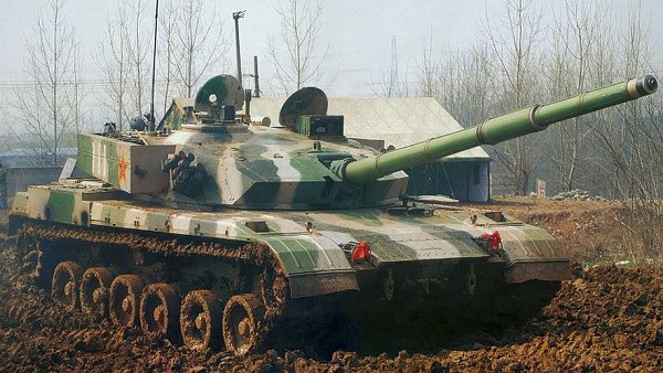 Xe tăng chủ lực Type 96 của Trung Quốc liệu có đủ sức "làm gỏi" T-72 Nga?