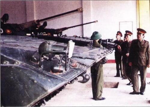 Xe chiến đấu BMP-2 trong biên chế Quân đội Việt Nam mạnh mẽ tới nhường nào?