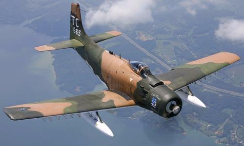 Khám phá cường kích A-1H Skyraider từng tham chiến ở Đông Dương