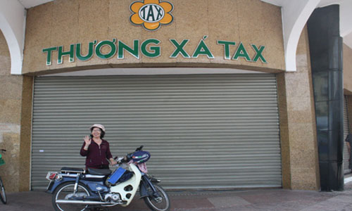 Những hình ảnh đầu tiên sau khi "khai tử" thương xá Tax 