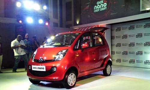 Soi “xe hơi nhà nghèo” Tata GenX Nano giá gần 70 triệu