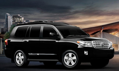 Soi nội thất “xa hoa” trên Toyota Land Cruiser chống đạn