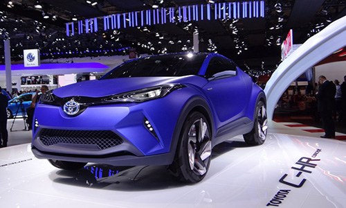 Toyota C-HR sẽ là đối thủ “đáng gờm” của Nissan Qashqai