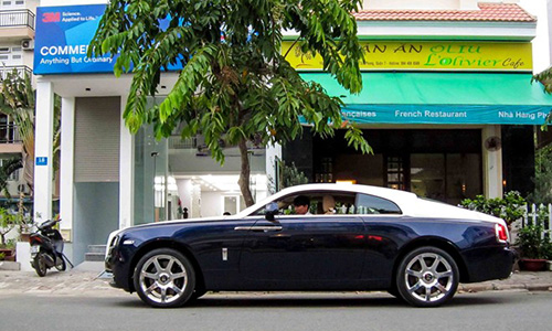 Rolls-Royce Wraith 21 tỷ chính hãng tại Việt Nam đã có chủ