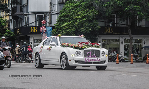 Dàn siêu xe sang, môtô khủng “đi hỏi vợ” tại Hải Phòng