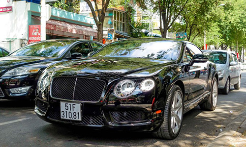 Siêu xe Bentley Continental GT 2015 "đầu tiên" trên phố Việt