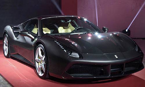 Siêu xe Ferrari 488 GTB đầu tiên “cập cảng” Việt Nam