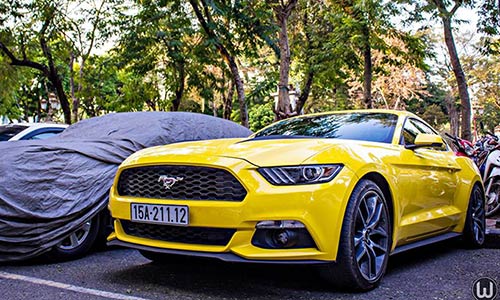 Đại gia Hải Phòng "cưỡi" Ford Mustang lên Hà Nội uống cafe