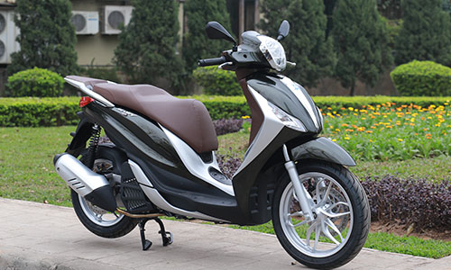 Piaggio Medley ABS giá 71,5 triệu tại Việt Nam có gì "hot"?