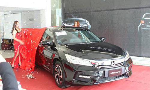 Honda Việt Nam "chốt giá" 1,47 tỷ đồng cho Accord 2016