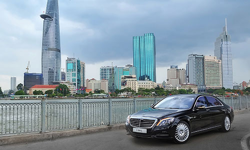 Mercedes S500 L hộp số 9 cấp chốt giá hơn 5 tỷ tại VN