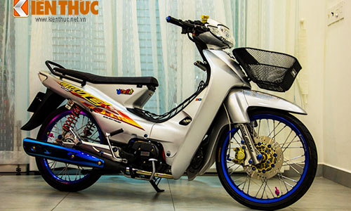 “Xế cỏ” Honda Wave 100 độ phụ kiện khủng tại VN