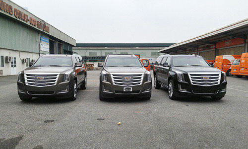 SUV hạng sang Cadillac Escalade giá 5,8 tỷ về Hà Nội 