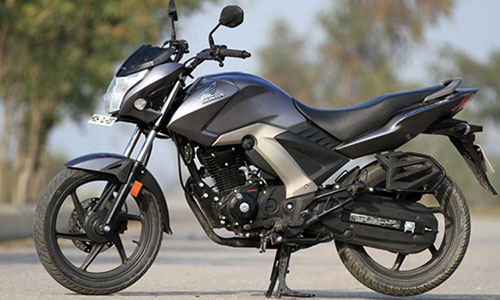 Cận cảnh “xế nổ” côn tay Honda CB 160cc giá 27 triệu 