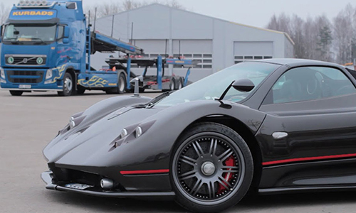 Siêu xe triệu đô Pagani Zonda Roadster vận chuyền thế nào?