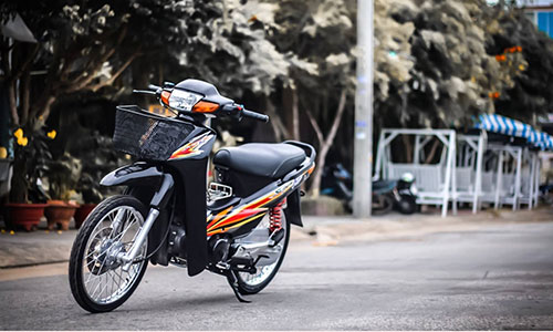 Honda Wave 110 Thái Lan đẹp "nguyên zin" tại Sài Gòn