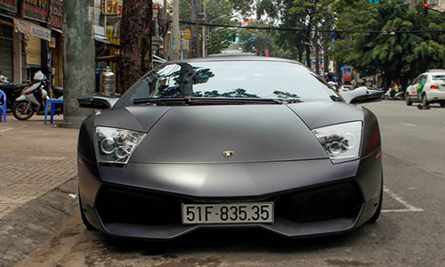 Lamborghini Mucielago "kịch độc" của Minh nhựa về tay chủ mới