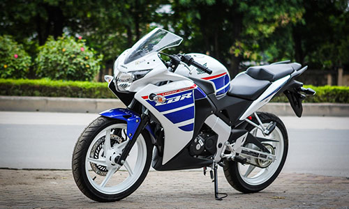 Honda CBR 150R bản đặc biệt giá hơn 100 triệu tại VN