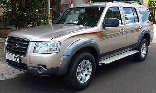 Triệu hồi hơn 1000 xe Ford Everest, Focus tại Việt Nam