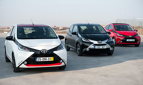 Toyota Aygo 2017 mới giá chỉ 336 triệu đồng