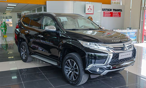 Cận cảnh Mitsubishi Pajero mới giá từ 1,4 tỷ tại VN