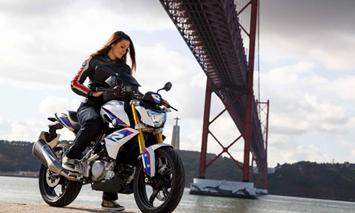 Môtô BMW G310R “chốt giá” 208 triệu đồng tại Việt Nam