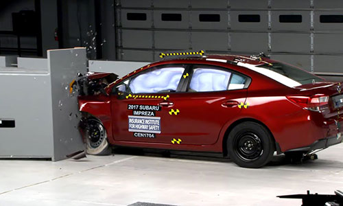 Subaru Impreza 2017 đạt mức an toàn Top Safety Pick+