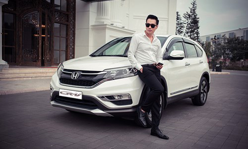 Honda CR-V giảm giá 100 triệu “đấu” Mazda CX-5 tại VN