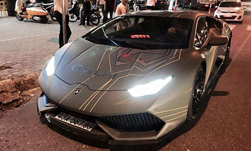 Siêu xe Huracan 15 tỷ biển khủng "thay áo" tại Đà thành