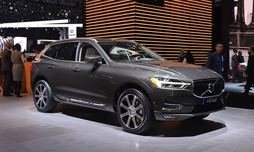 Crossover hạng sang Volvo XC60 mới "chốt giá" 1,3 tỷ