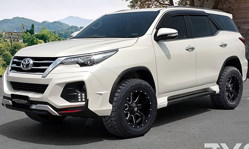 Toyota Fortuner 2017 "siêu ngầu" với gói độ chỉ 15,6 triệu 