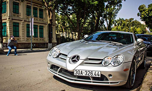 Siêu xe Mercedes SLR McLaren tiền tỷ, “độc nhất” VN