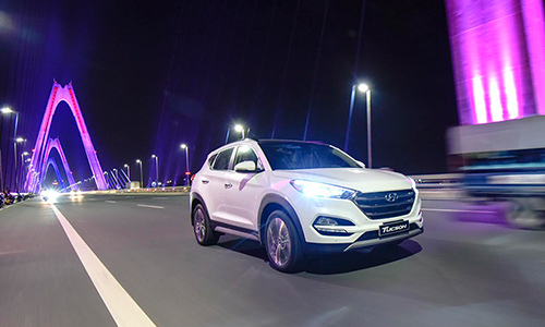 Hyundai Tucson CKD “chốt giá” từ 815 triệu Việt Nam