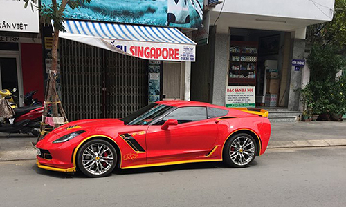 Chevrolet Corvette C7 Z06 tiền tỷ đỏ rực tại Nha Trang