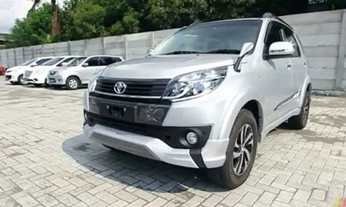 SUV cỡ nhỏ, giá rẻ Toyota Rush 2018 "lộ hàng"