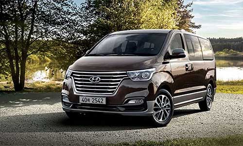 Hyundai Starex 2018 giá 440 triệu đồng "đấu" Kia Sedona