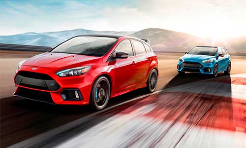 Ford Focus RS Red Edition 2018 giá 1,1 tỷ đồng