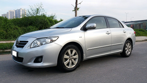 Hơn 8000 xe Toyota Corolla tại Việt Nam lỗi túi khí