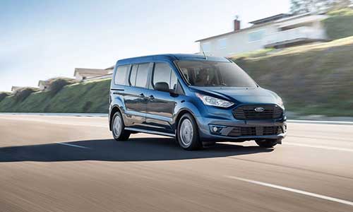 Ford Transit 2019 mới có gì để đấu Mercedes-Benz Sprinter?