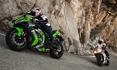 Kawasaki triệu hồi 4000 xe môtô ZX-10R "dính lỗi" hộp số