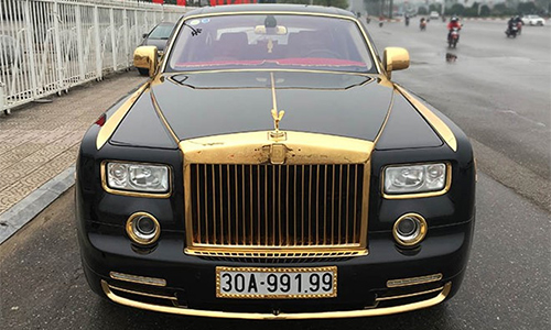 Nhìn lại loạt xe Rolls-Royce mạ vàng “biển khủng” tại VN