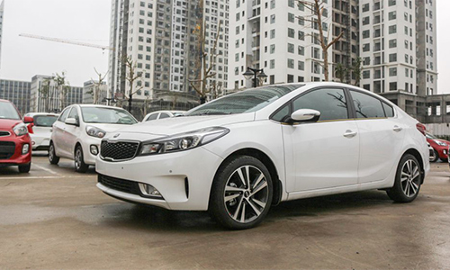 Sedan Kia Cerato mới giá chưa đến 500 triệu tại Việt Nam