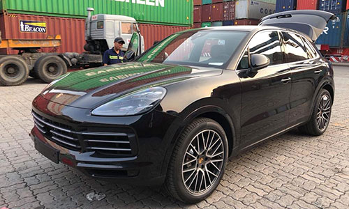 “Đập thùng” Porsche Cayenne mới giá 7,8 tỷ tại Việt Nam