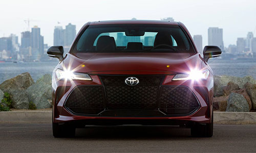 Toyota Avalon 2019 chốt giá từ 808 triệu đồng tại Mỹ